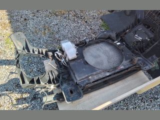 bontott HYUNDAI H-1 Komplett Homlokfal (Részeivel)