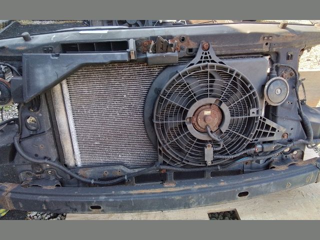 bontott HYUNDAI H-1 Komplett Homlokfal (Részeivel)