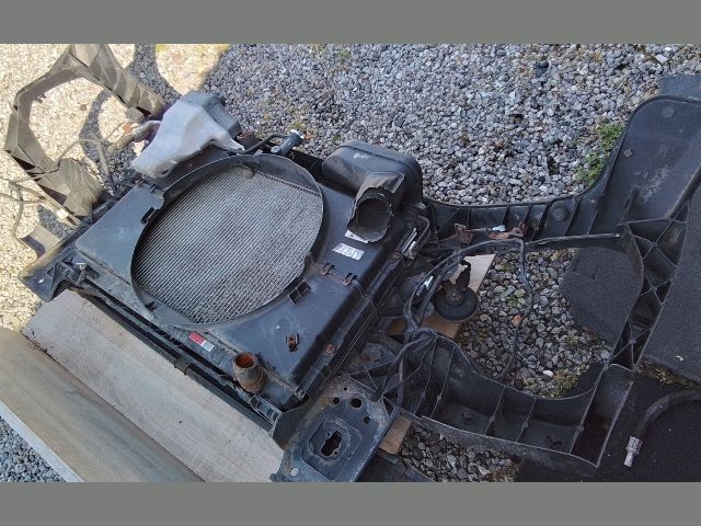 bontott HYUNDAI H-1 Komplett Homlokfal (Részeivel)