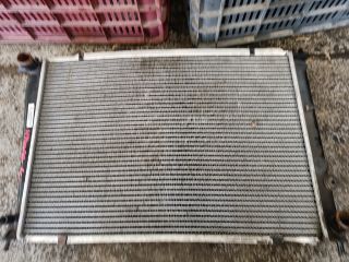 bontott HYUNDAI H-1 Vízhűtő Radiátor (Nem klímás)