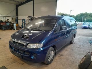 bontott HYUNDAI H-1 Biztosítéktábla Motortér