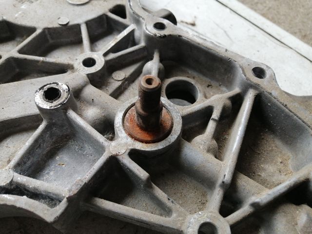 bontott HYUNDAI H-1 Első Vezérlés Burkolat