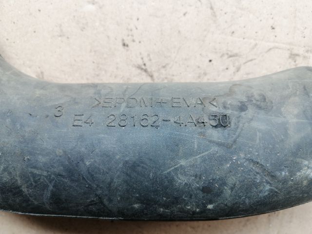 bontott HYUNDAI H-1 Turbócső