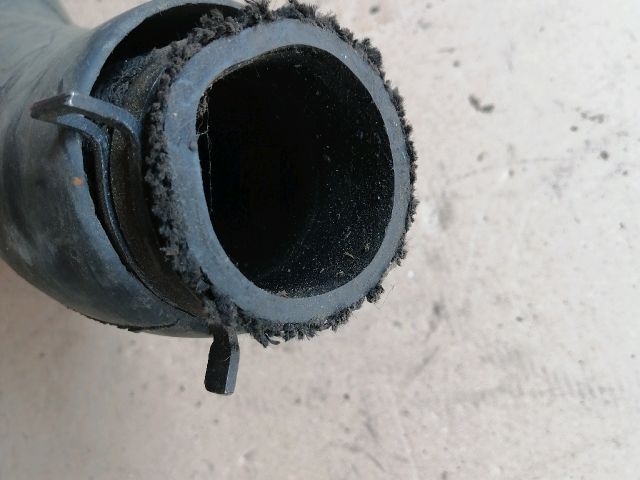 bontott HYUNDAI H-1 Turbócső