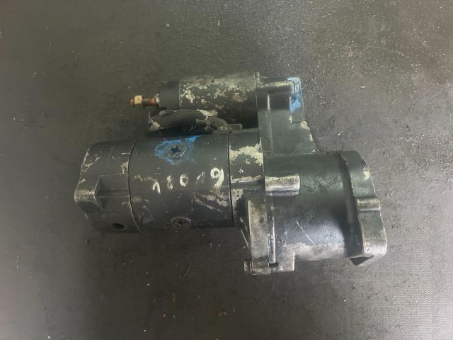 bontott HYUNDAI H-1 Önindító