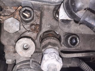 bontott HYUNDAI H-1 Porlasztó (1 db)