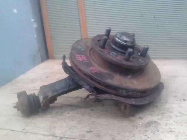 bontott HYUNDAI H-1 Bal első Csonkállvány Kerékaggyal