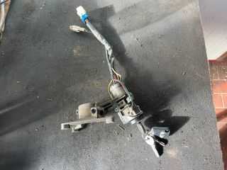 bontott HYUNDAI H-1 Gyújtáskapcsoló