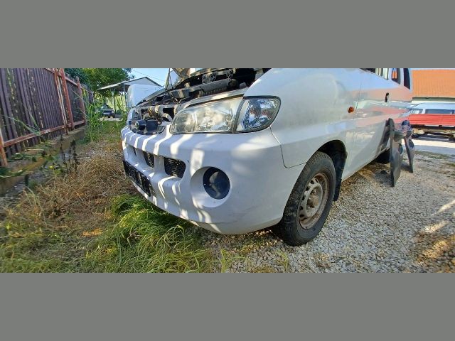 bontott HYUNDAI H-1 Homlokfal (Üres lemez)