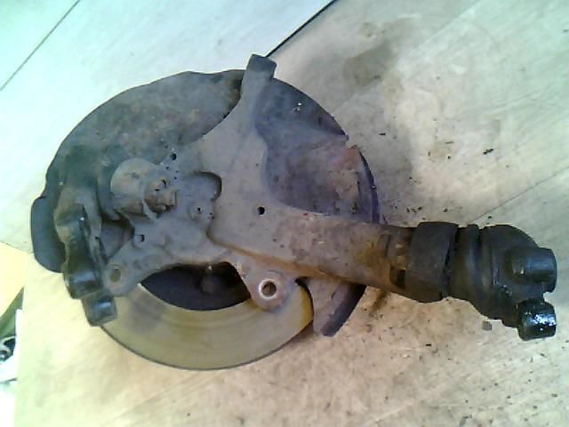 bontott HYUNDAI H-1 Jobb első Csonkállvány Kerékaggyal