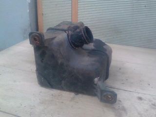 bontott HYUNDAI H-1 Rezonátor