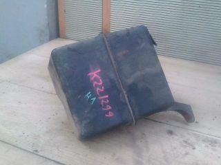 bontott HYUNDAI H-1 Rezonátor