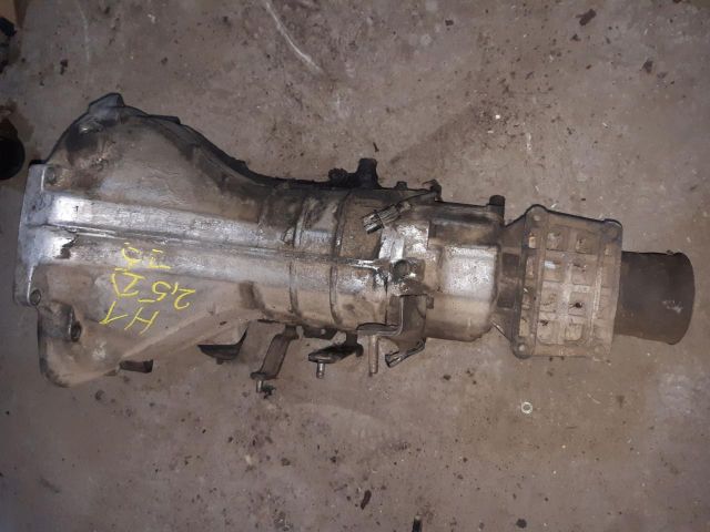 bontott HYUNDAI H-1 Váltó (Mechanikus)