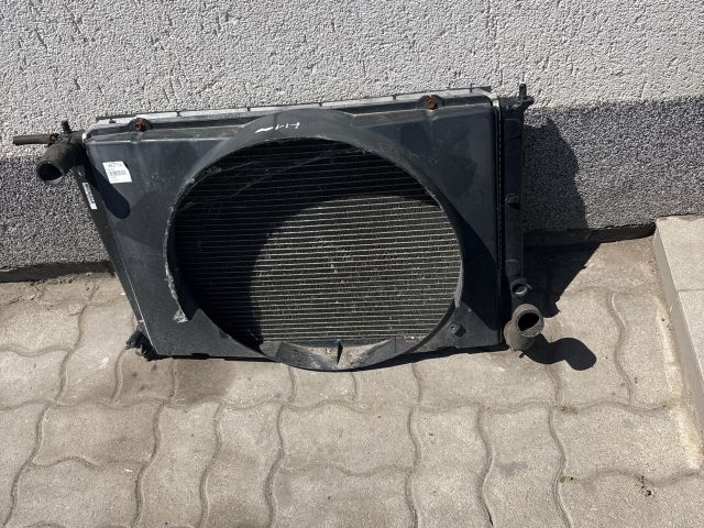 bontott HYUNDAI H-1 Vízhűtő Radiátor (Nem klímás)
