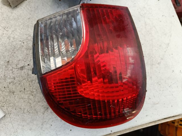 bontott HYUNDAI H-1 Bal Alsó Hátsó Lámpa