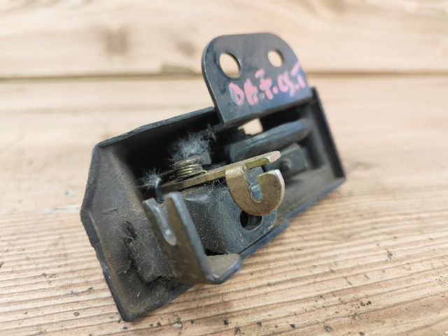 bontott HYUNDAI H-1 Bal Csomagtérajtó Zárszerkezet