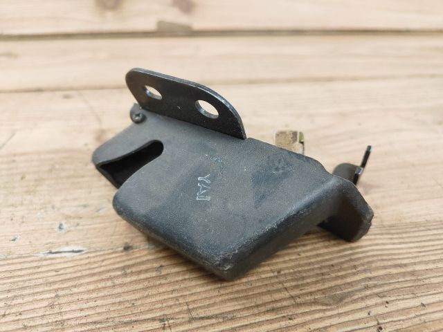 bontott HYUNDAI H-1 Bal Csomagtérajtó Zárszerkezet