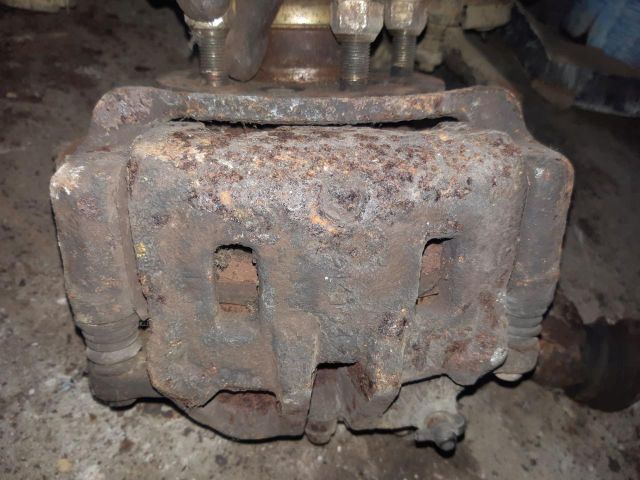 bontott HYUNDAI H-1 Bal első Csonkállvány Kerékaggyal