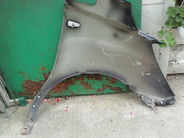 bontott HYUNDAI H-1 Bal első Sárvédő