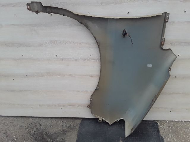 bontott HYUNDAI H-1 Bal első Sárvédő