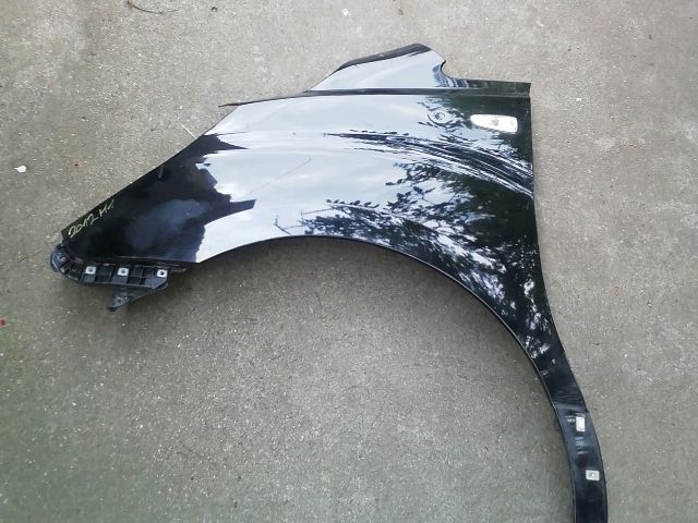 bontott HYUNDAI H-1 Bal első Sárvédő