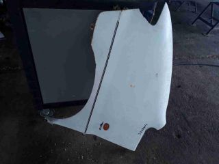 bontott HYUNDAI H-1 Bal első Sárvédő