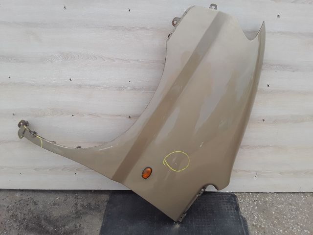 bontott HYUNDAI H-1 Bal első Sárvédő