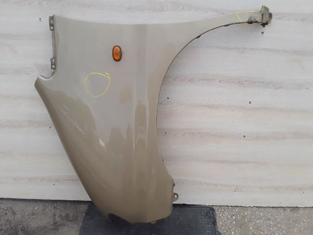 bontott HYUNDAI H-1 Bal első Sárvédő