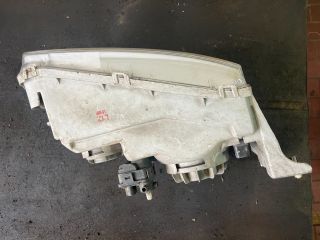 bontott HYUNDAI H-1 Bal Fényszóró