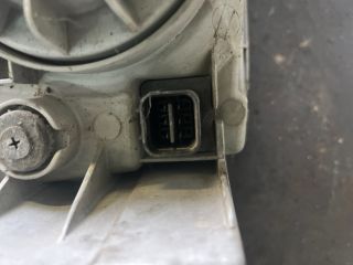 bontott HYUNDAI H-1 Bal Fényszóró