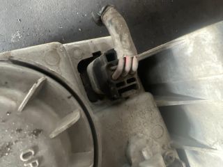 bontott HYUNDAI H-1 Bal Fényszóró