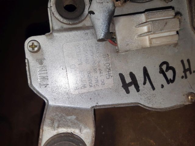 bontott HYUNDAI H-1 Bal hátsó Ablaktörlő Motor