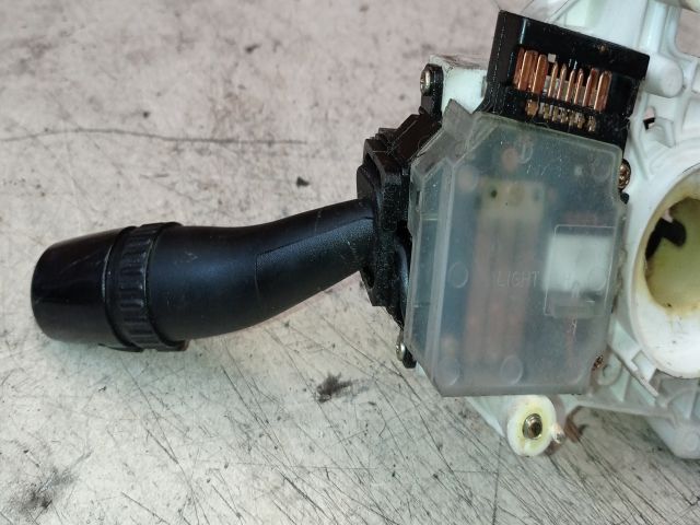 bontott HYUNDAI H-1 Bal Kormánykapcsoló Irányjelző