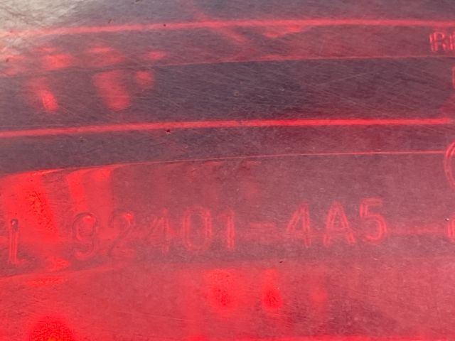 bontott HYUNDAI H-1 Bal Külső Hátsó Lámpa