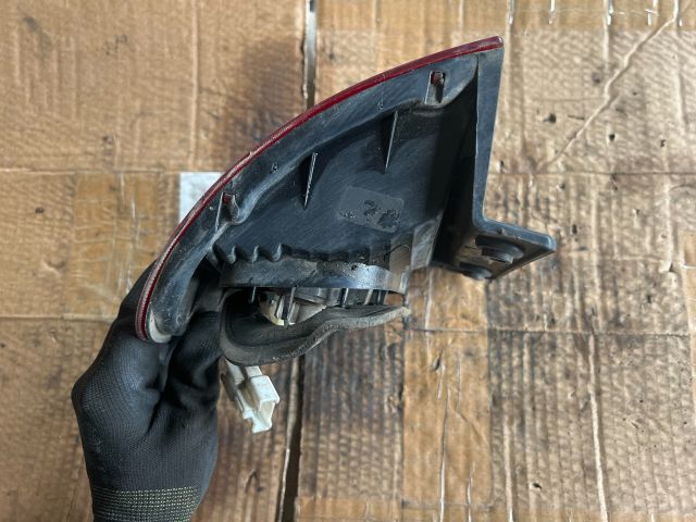 bontott HYUNDAI H-1 Bal Külső Hátsó Lámpa