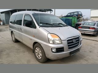 bontott HYUNDAI H-1 Első Ablaktörlő Motor