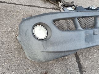 bontott HYUNDAI H-1 Első Lökhárító (Részeivel)