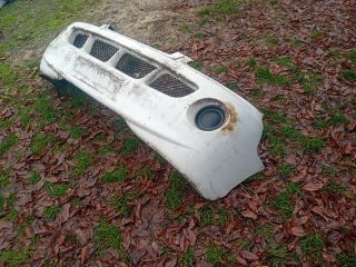 bontott HYUNDAI H-1 Első Lökhárító (Részeivel)