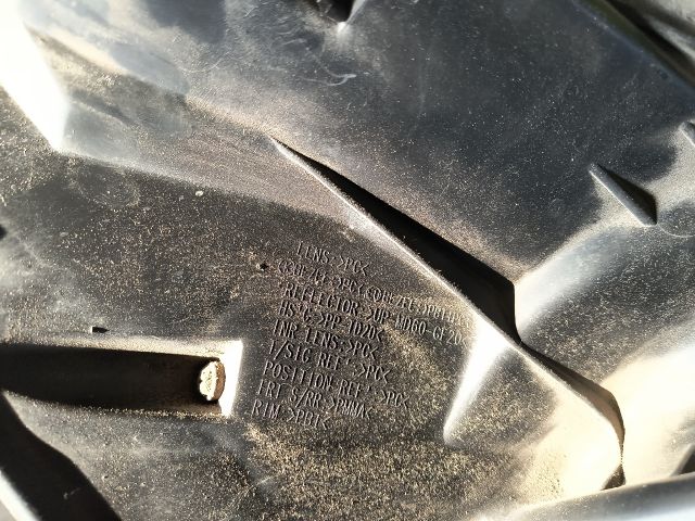 bontott HYUNDAI H-1 Fényszóró Lámpabúra Fedél