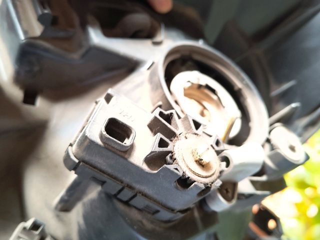 bontott HYUNDAI H-1 Fényszóró Lámpabúra Fedél