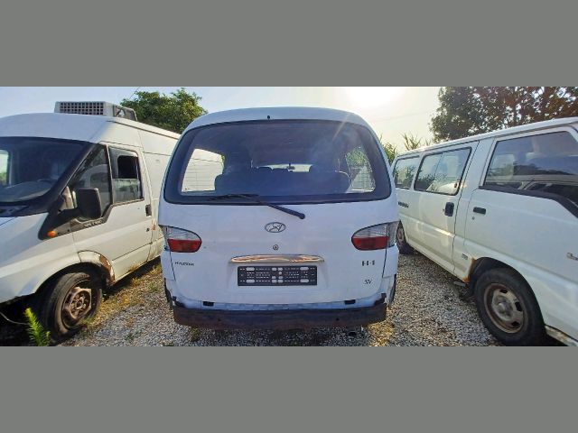 bontott HYUNDAI H-1 Harmadik sor Ülés Szett