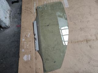 bontott HYUNDAI H-1 Jobb első Ablak