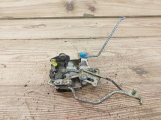 bontott HYUNDAI H-1 Jobb első Ajtózár