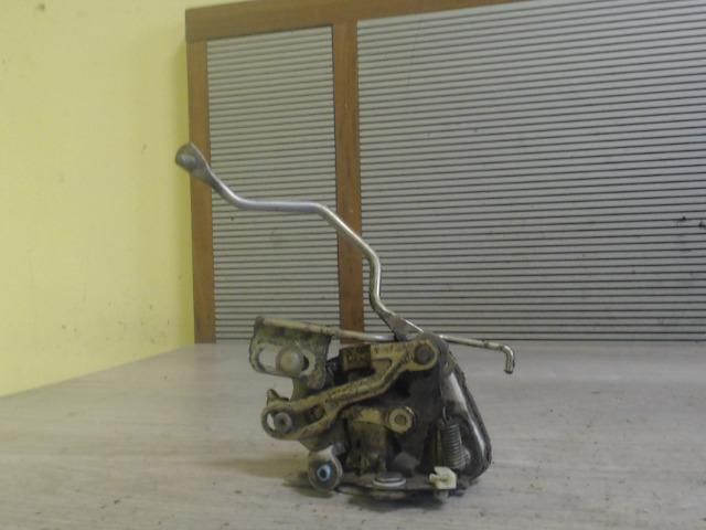 bontott HYUNDAI H-1 Jobb első Ajtózár