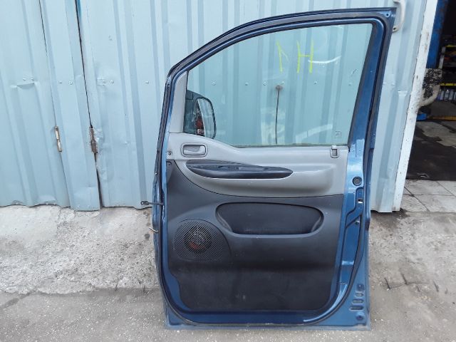 bontott HYUNDAI H-1 Jobb első Ajtózár