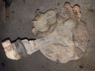 bontott HYUNDAI H-1 Jobb első Csonkállvány Kerékaggyal