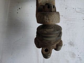 bontott HYUNDAI H-1 Jobb első Csonkállvány Kerékaggyal