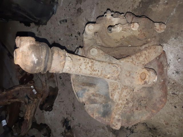 bontott HYUNDAI H-1 Jobb első Csonkállvány Kerékaggyal