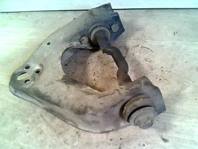 bontott HYUNDAI H-1 Jobb első Felső Első Lengőkar