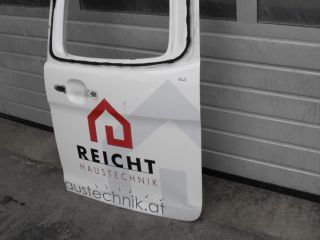 bontott HYUNDAI H-1 Jobb hátsó Ajtó (Üres lemez)